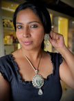 Pakshee: 3D Bird MOP Moissanite Necklace Set