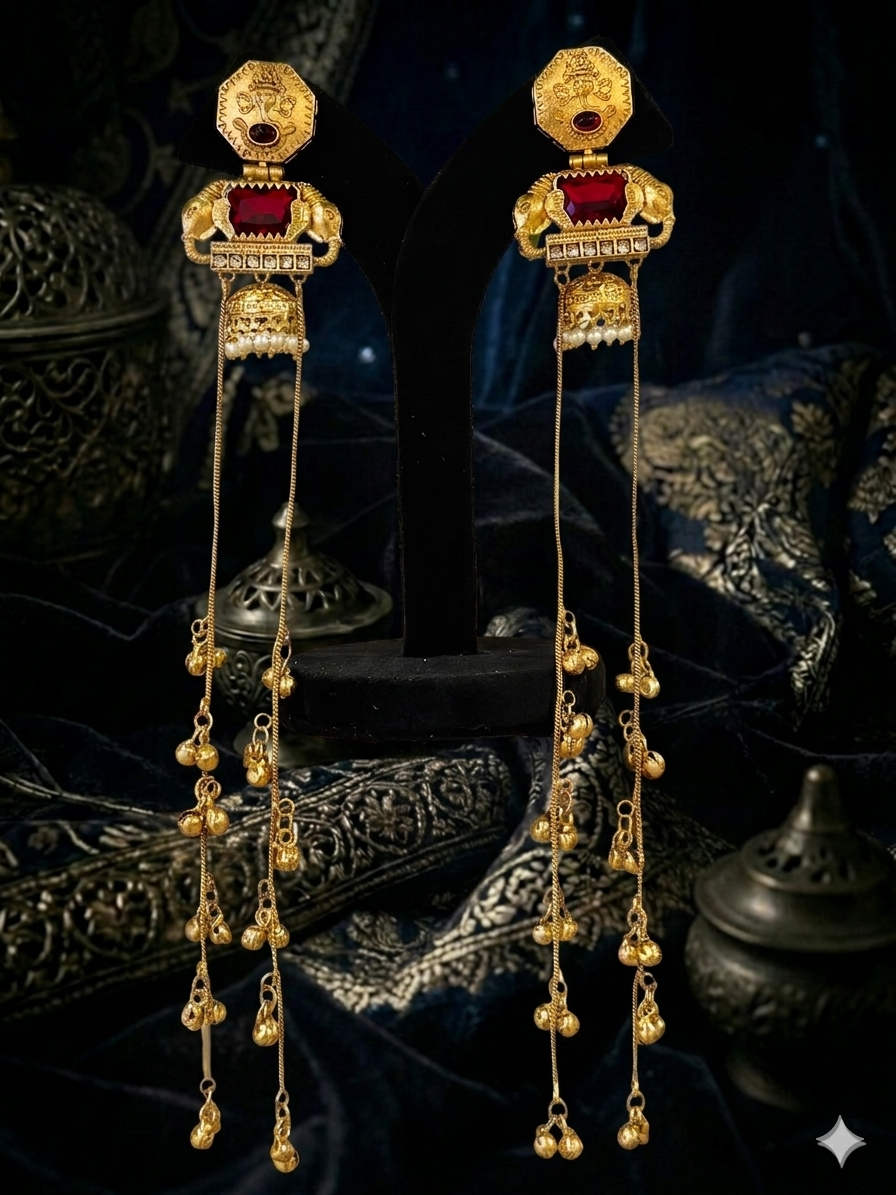 Pair of gold earrings