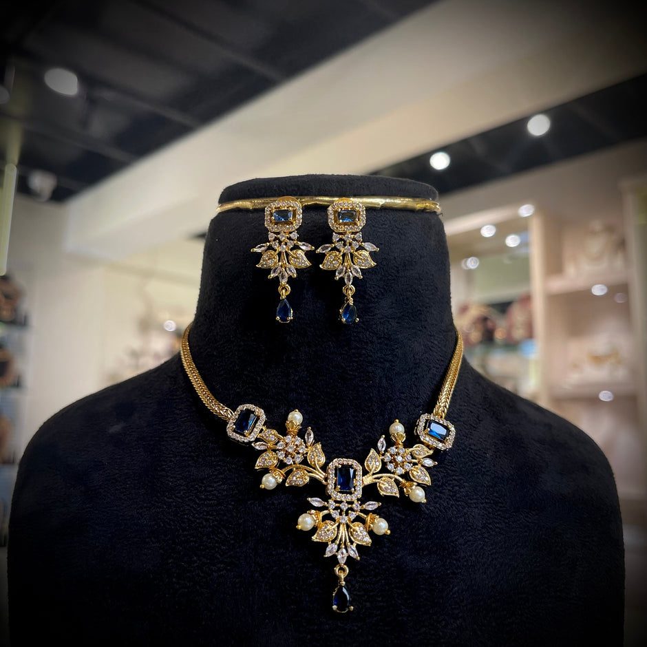 Elegant Luxe Stone Floral Necklace Set