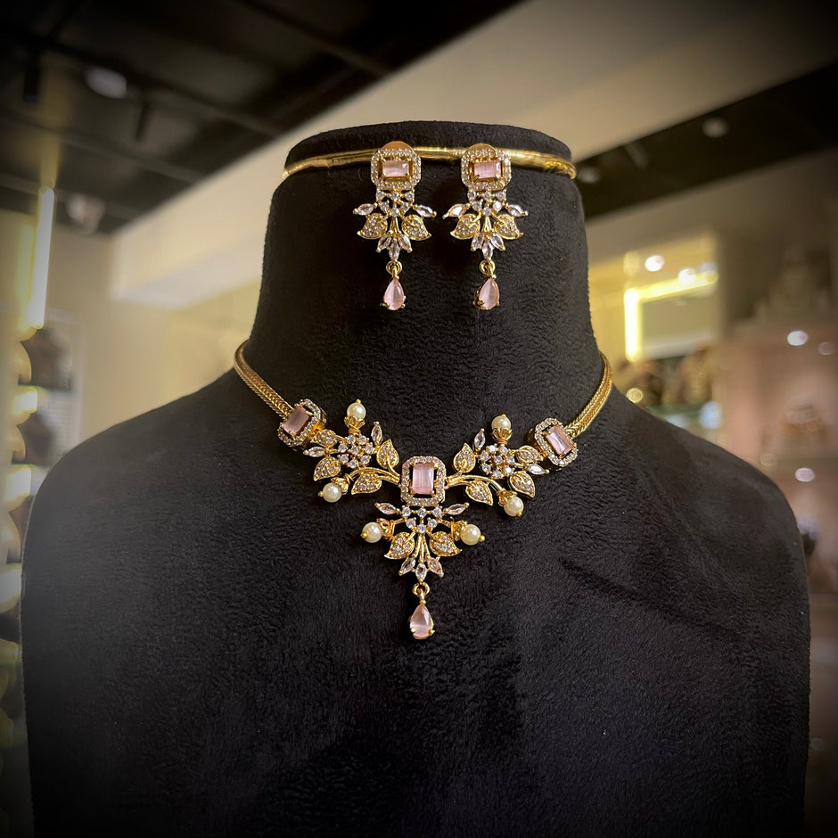 Elegant Luxe Stone Floral Necklace Set