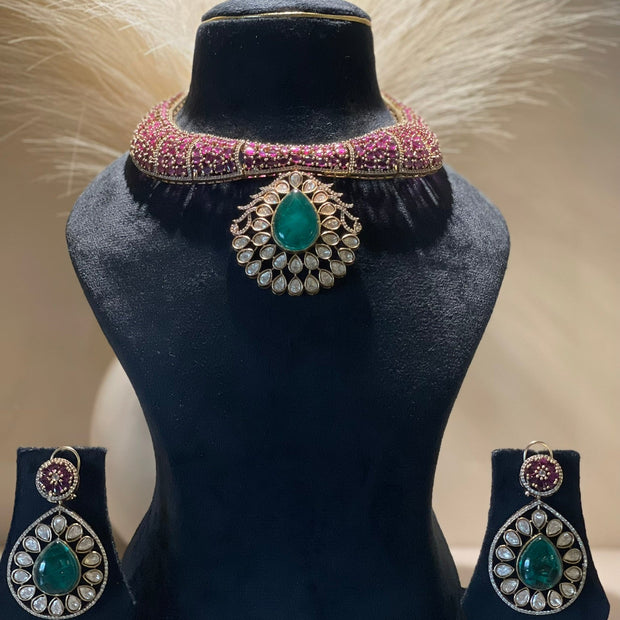 Ruby-Emerald Choker Necklace Set