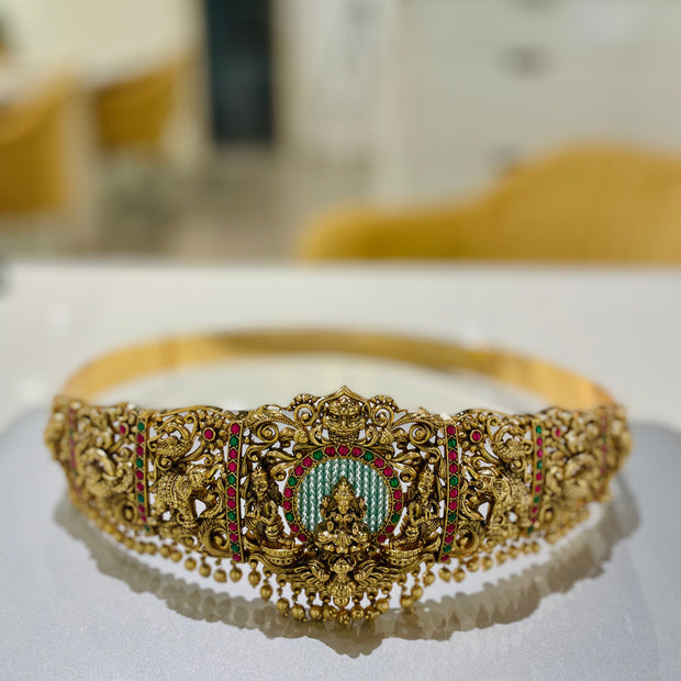 Decorative headband with intricate designs