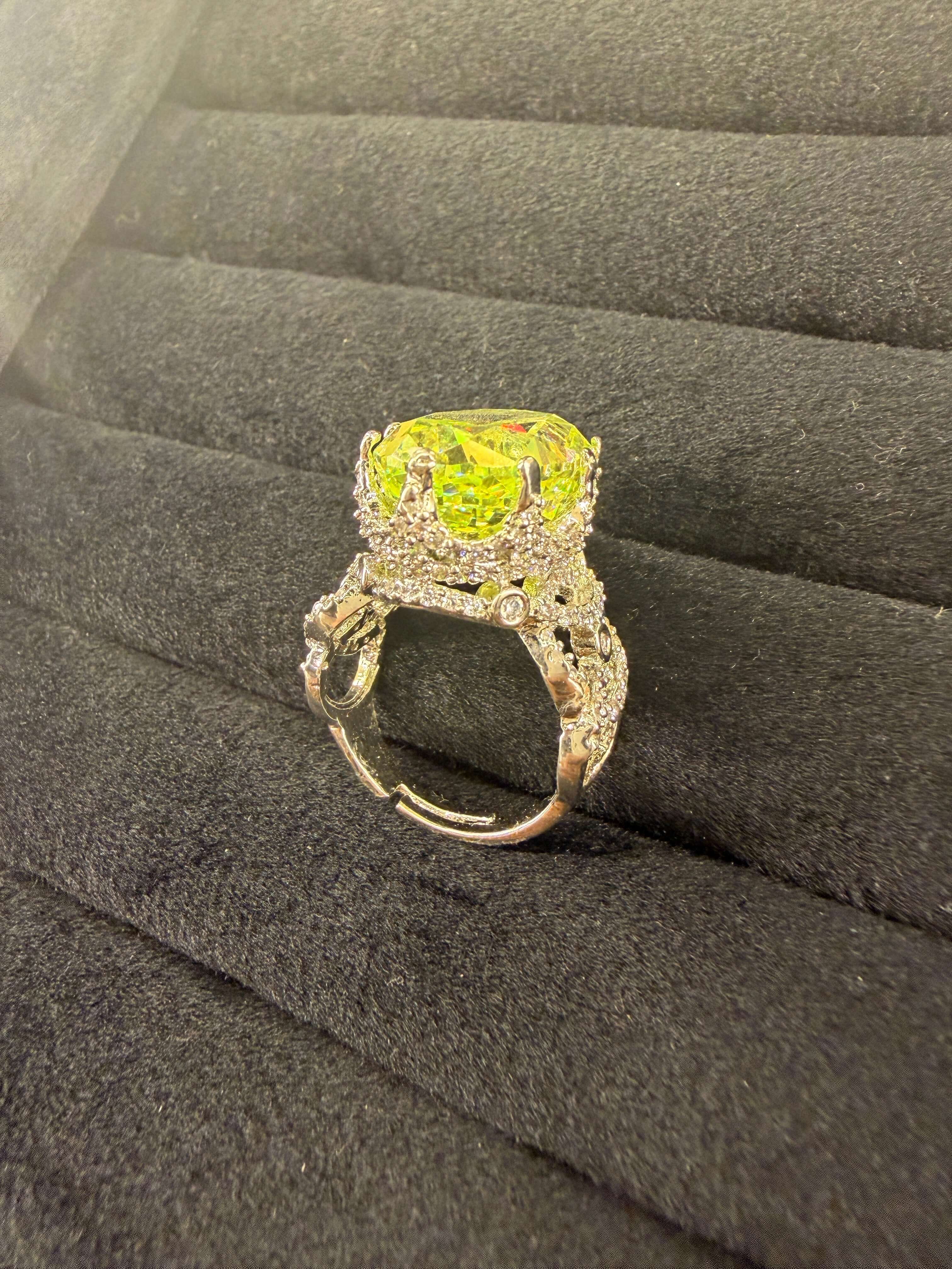 Royal Neon Yellow Oval Cocktail Ring