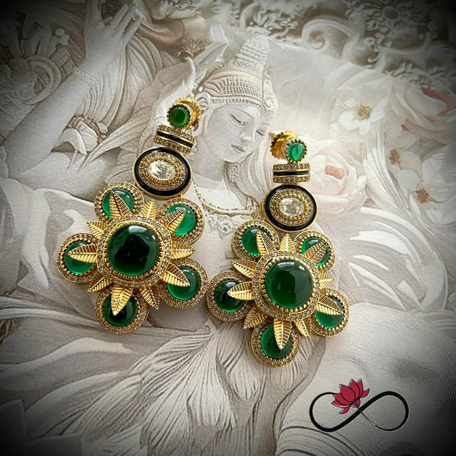 Emerald Green Floral Earrings Set