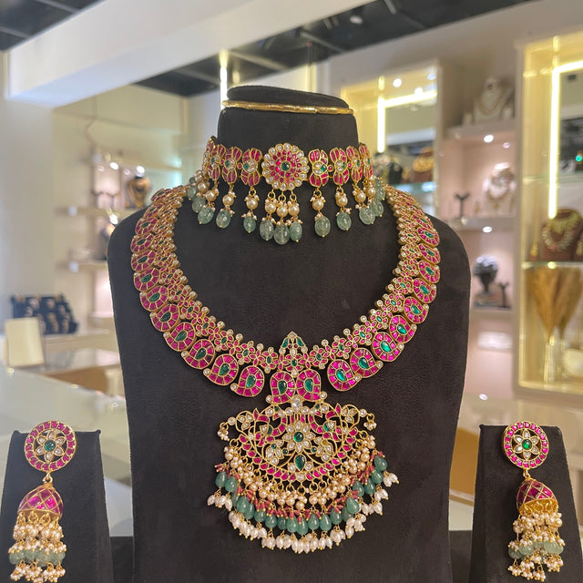 Grand Jadau Mango Necklace Set