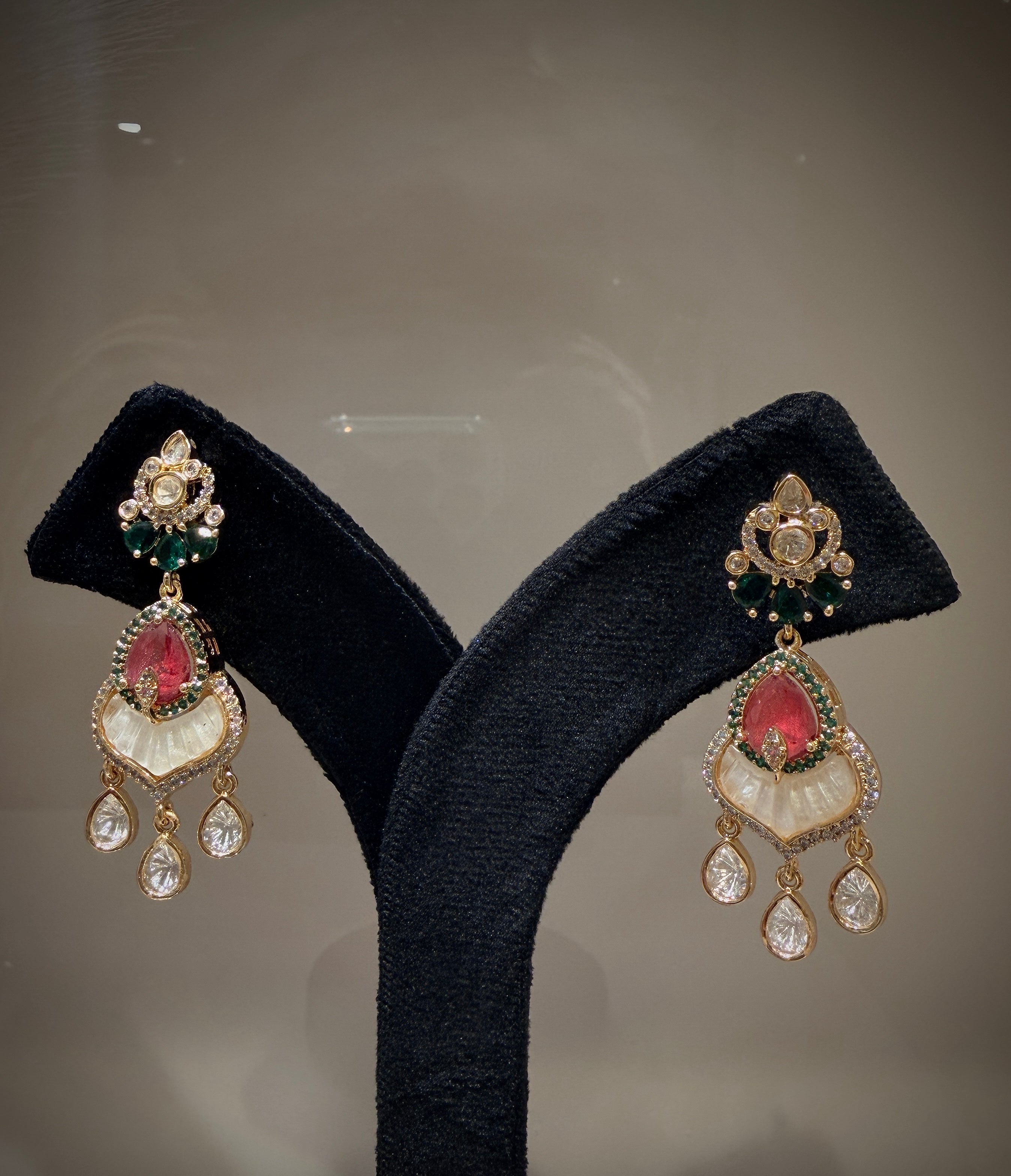 Regal Emerald & Ruby MOP Drop Choker Set