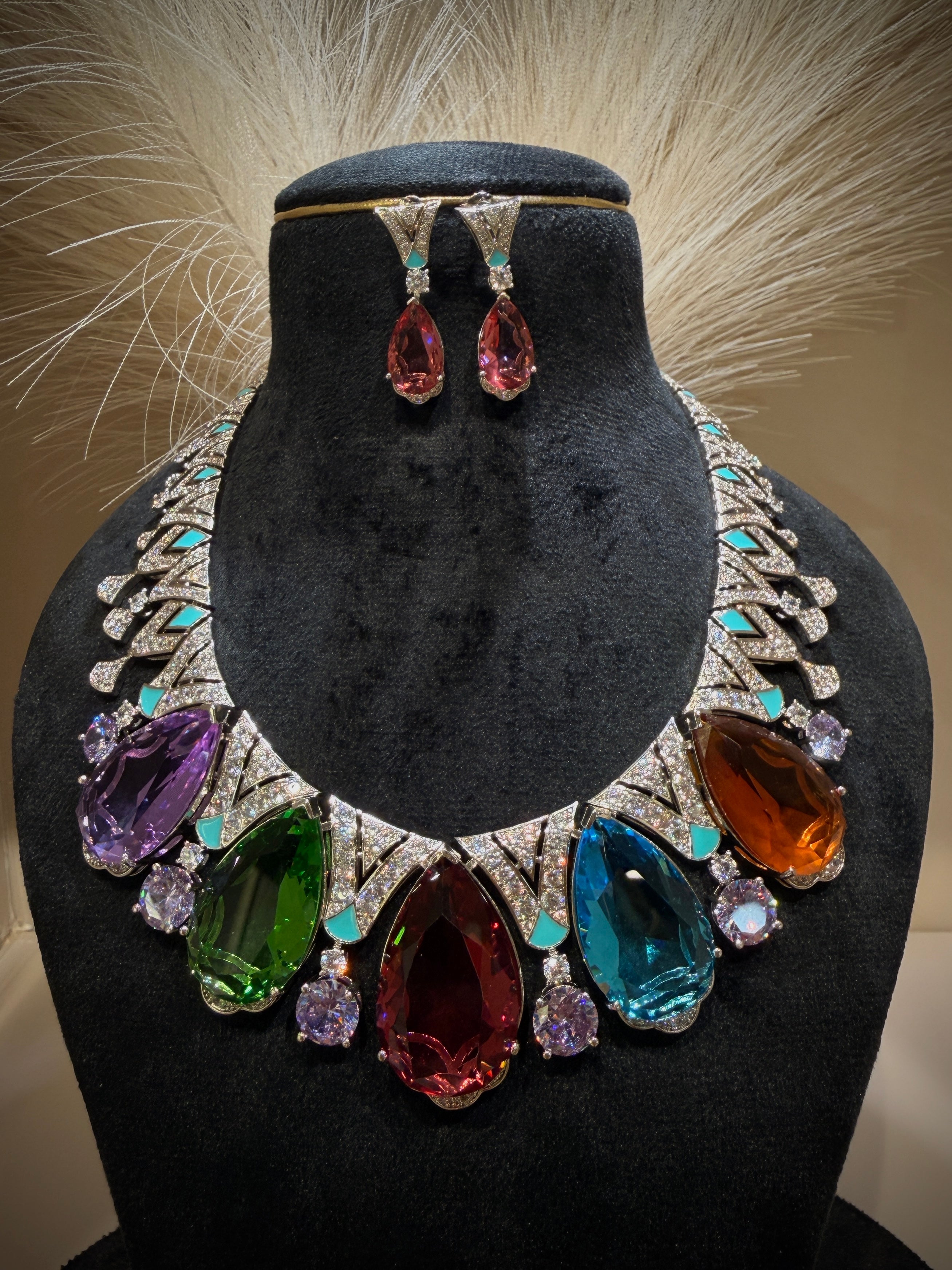 Luxury Multicolor Couture Crystal Necklace Set