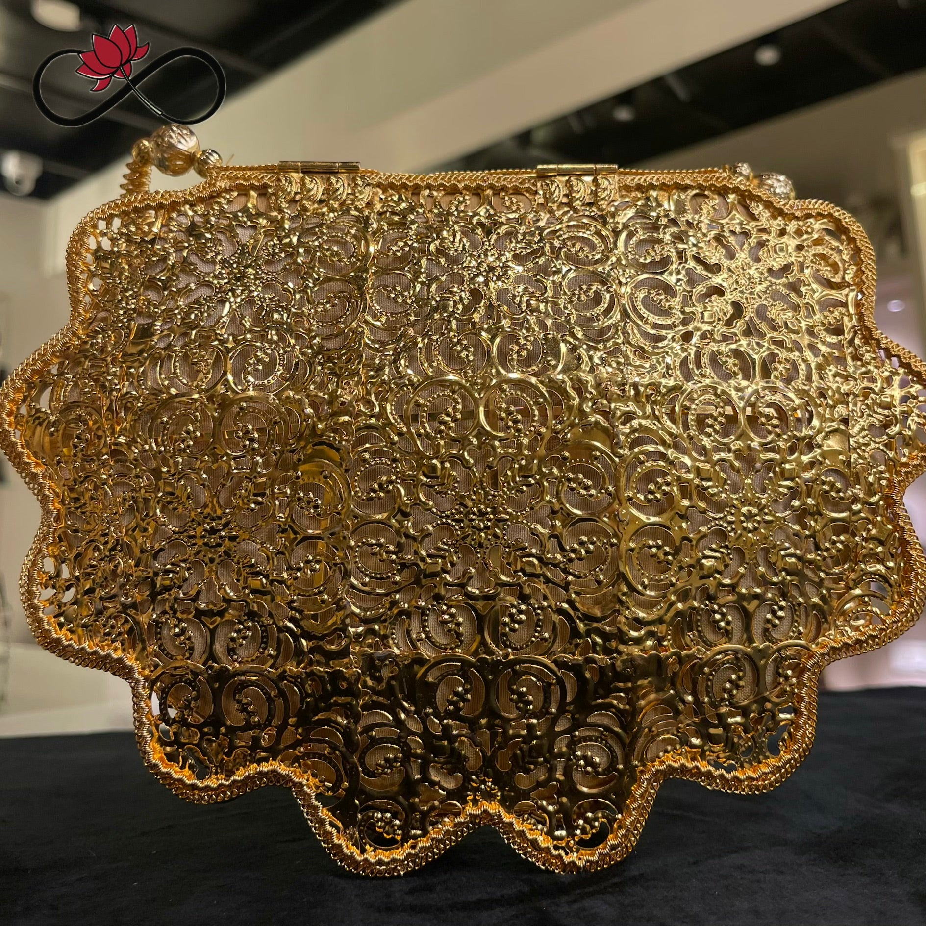 Grandeur Golden Vintage Handcrafted Brass Bag