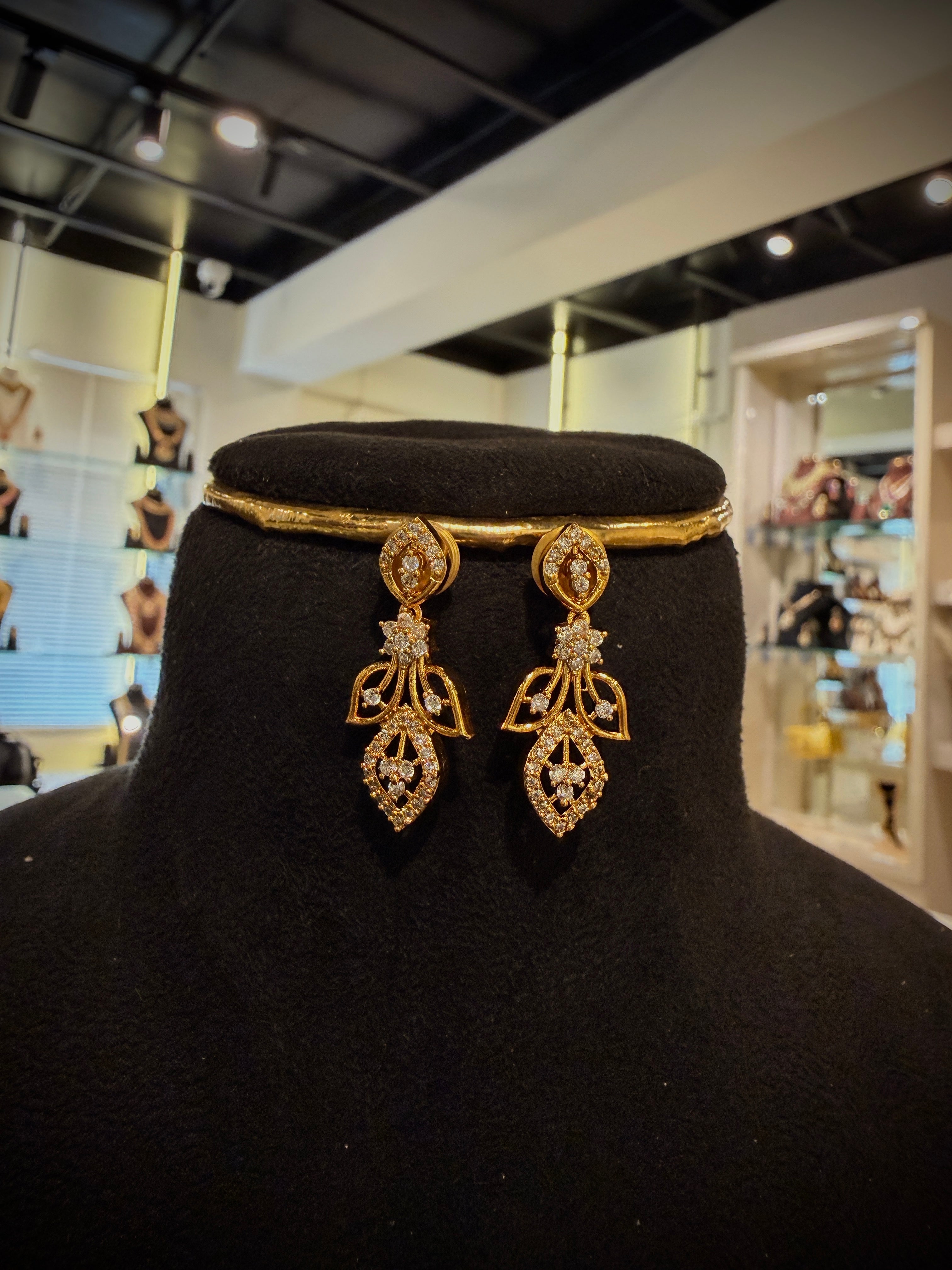 Elegant Leaf CZ Short Necklace Set