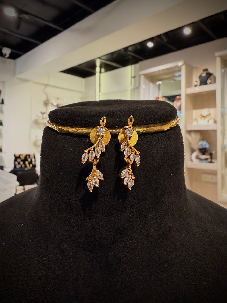 Elegant CZ Leaf Necklace Set