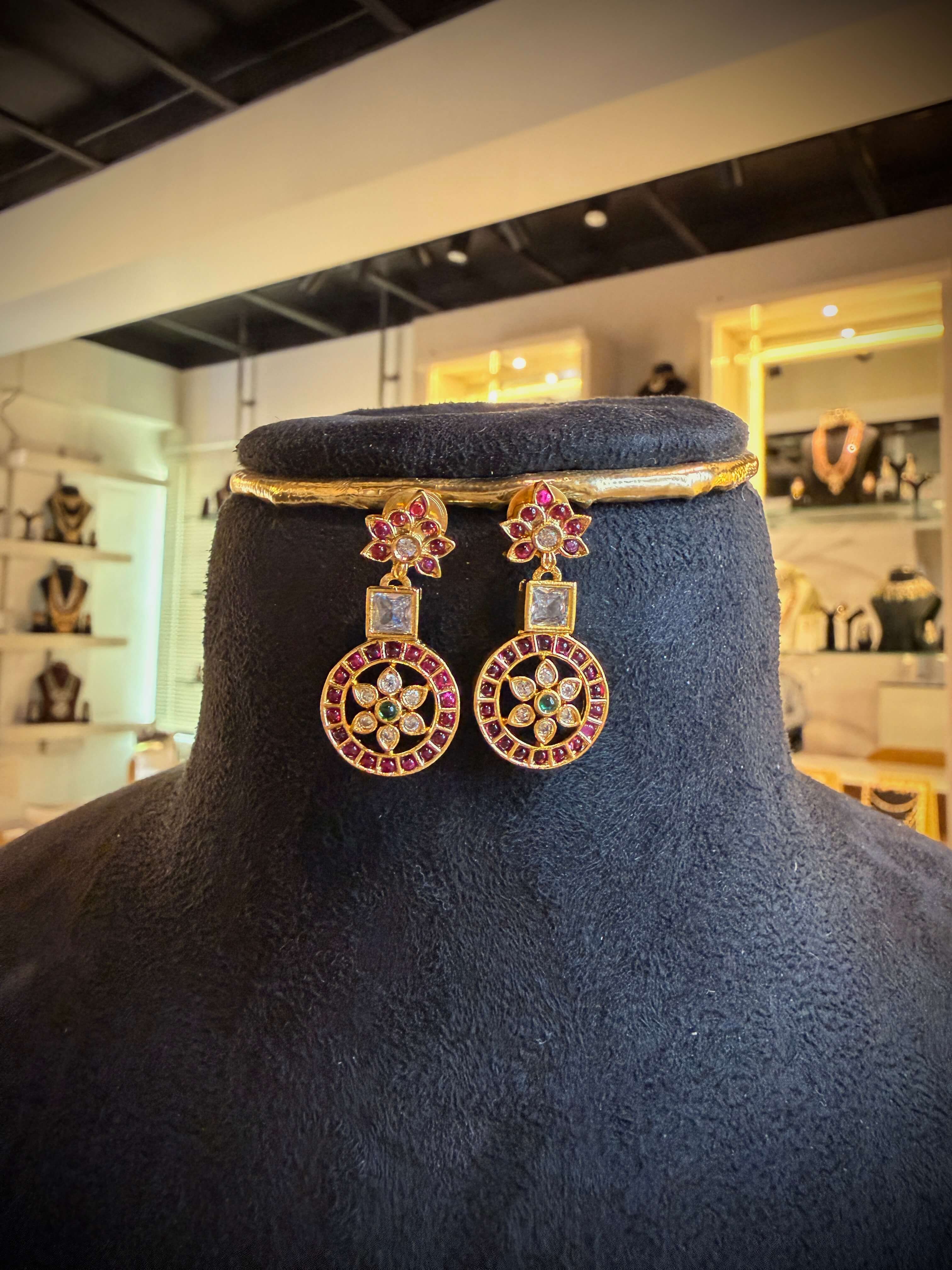 Kempu Ruby Disc Necklace Set