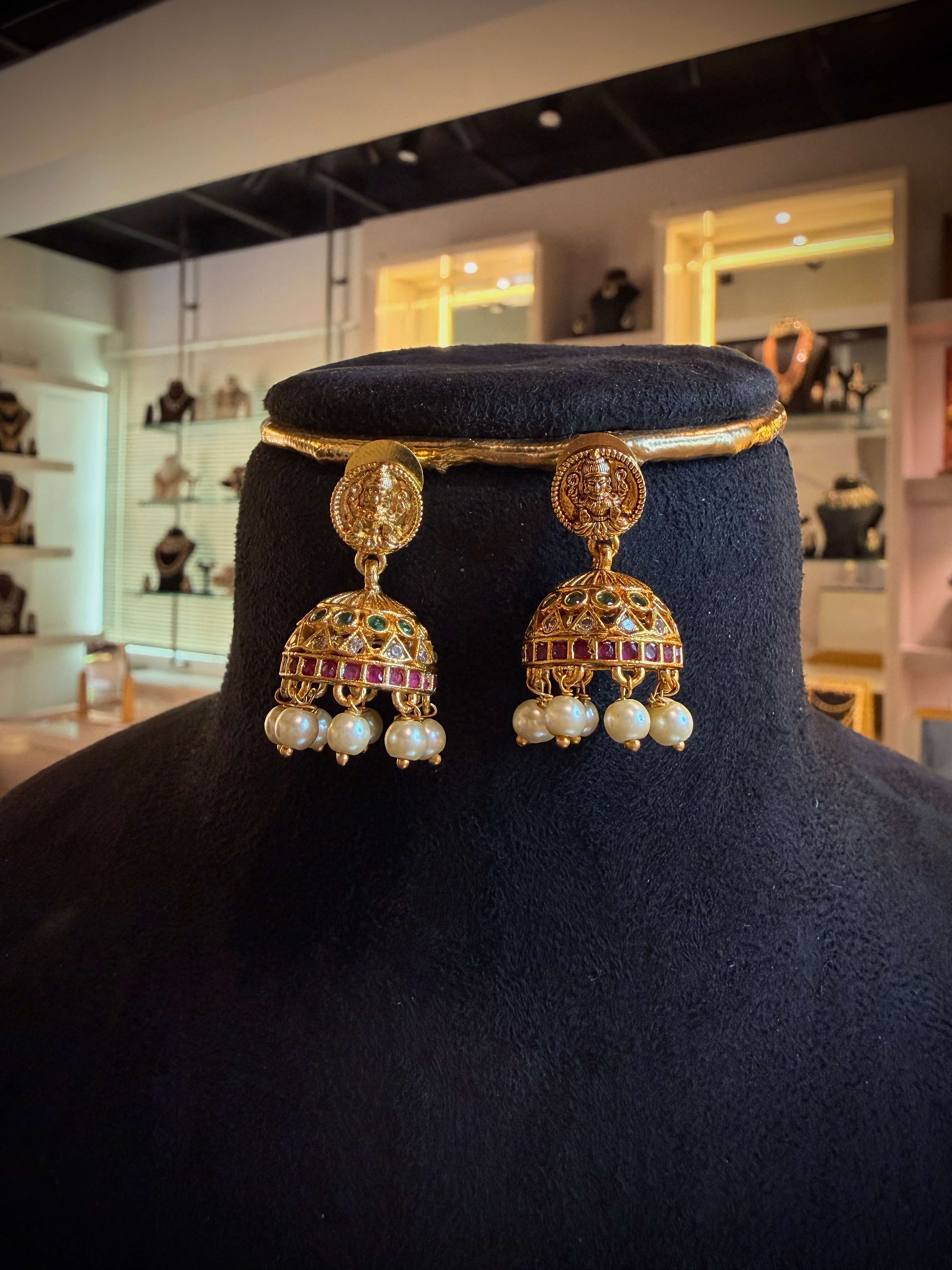 Festive Temple Pearl Necklace Set