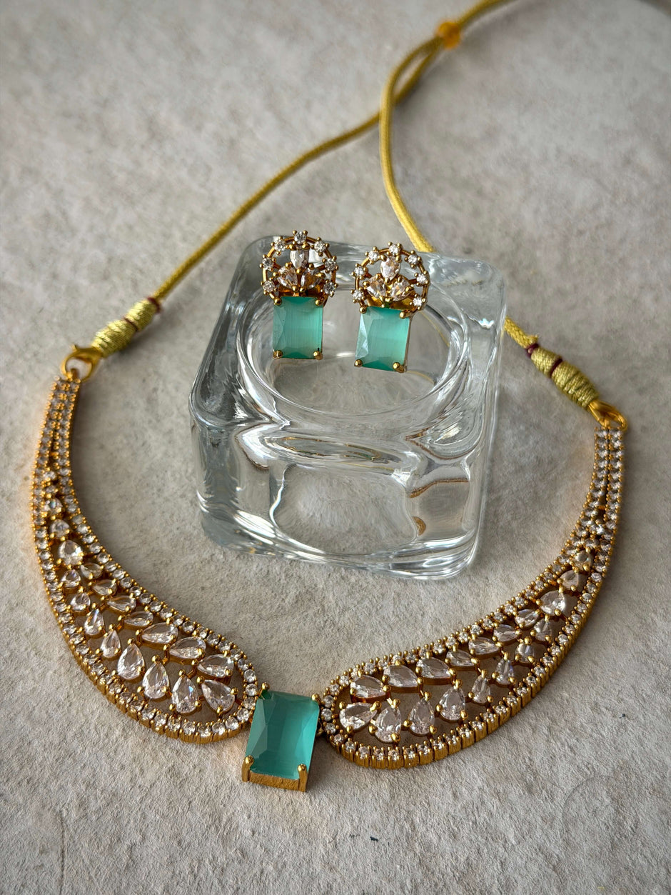 Center Stone Hasli Necklace Set