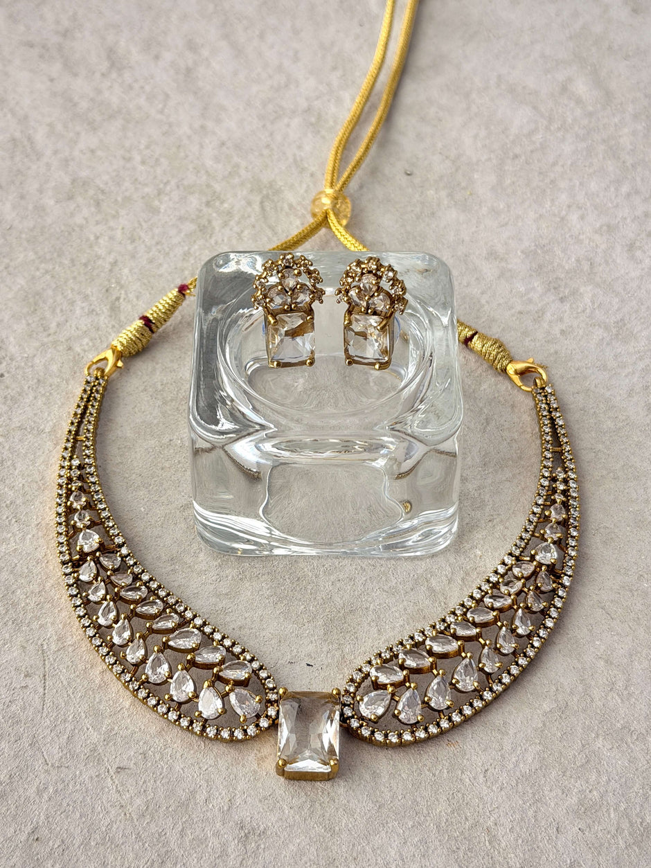 Center Stone Hasli Necklace Set