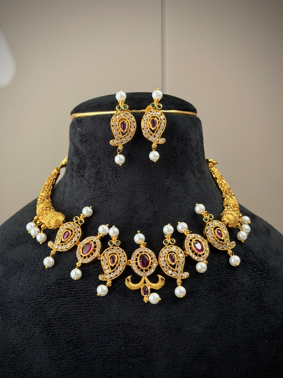 Royal Ruby Pearl Paisley Necklace Set