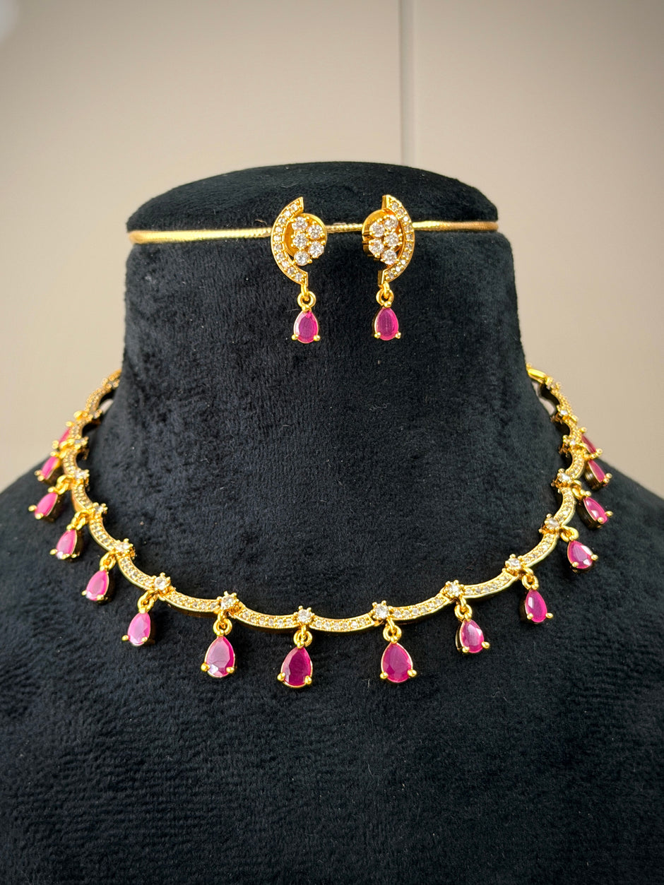 Tear Drop Stone Choker Necklace Set
