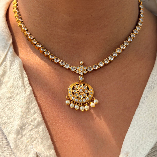 Pearl Drop Floral Pendant Necklace Set