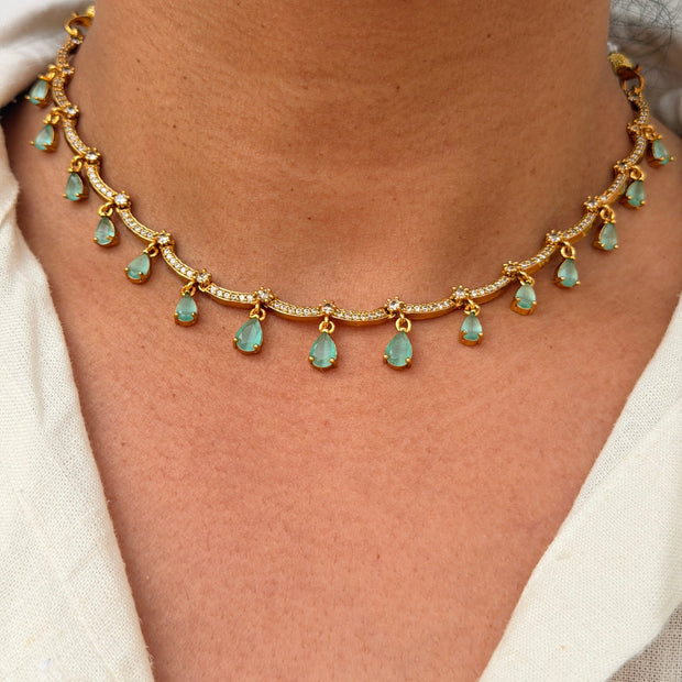 Tear Drop Stone Choker Necklace Set