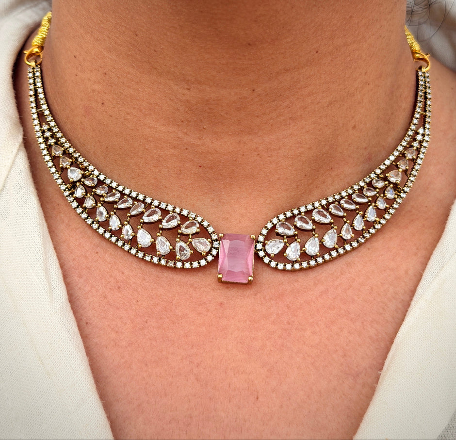 Center Stone Hasli Necklace Set