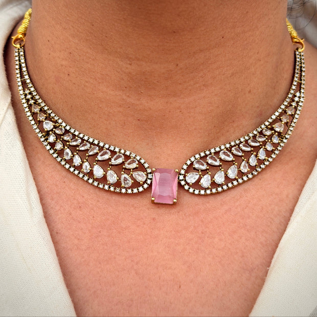 Center Stone Hasli Necklace Set