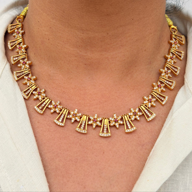 Ruby Star Short Necklace Set