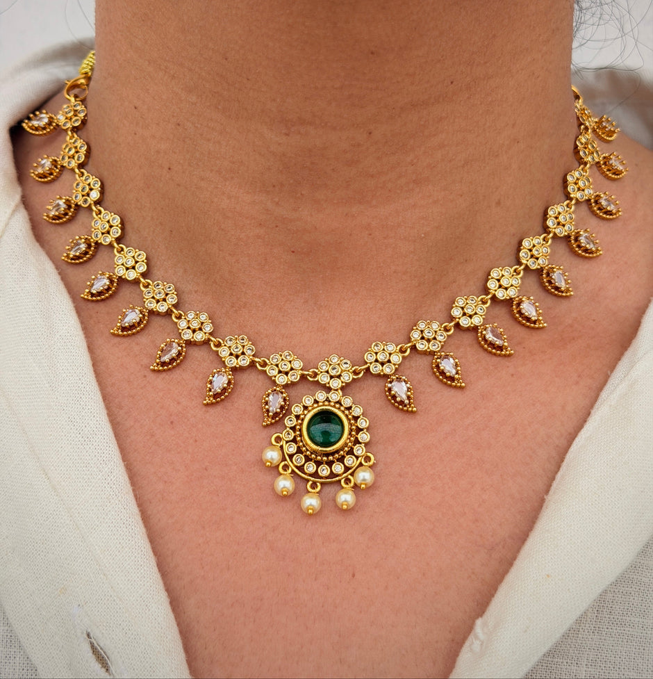 Antique Stone Pearl Drop Neckalce Set