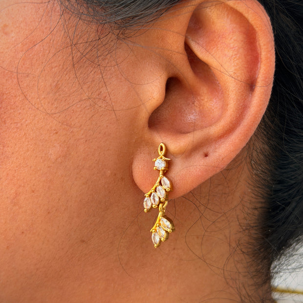 Elegant CZ Leaf Necklace Set