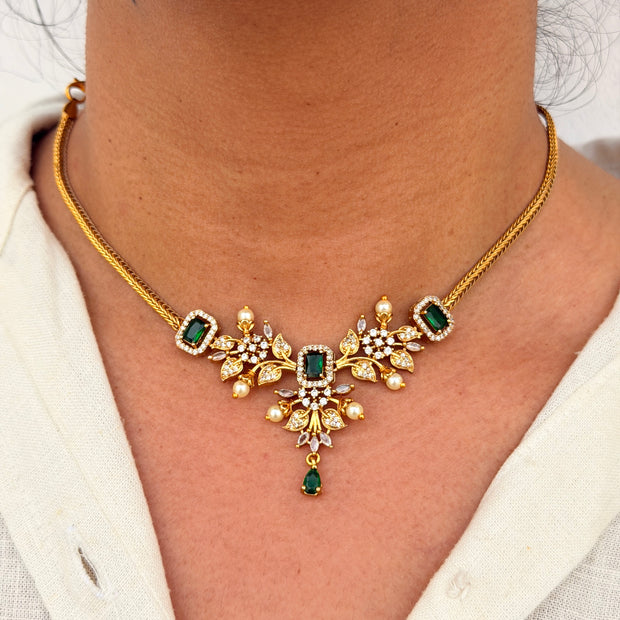 Elegant Luxe Stone Floral Necklace Set