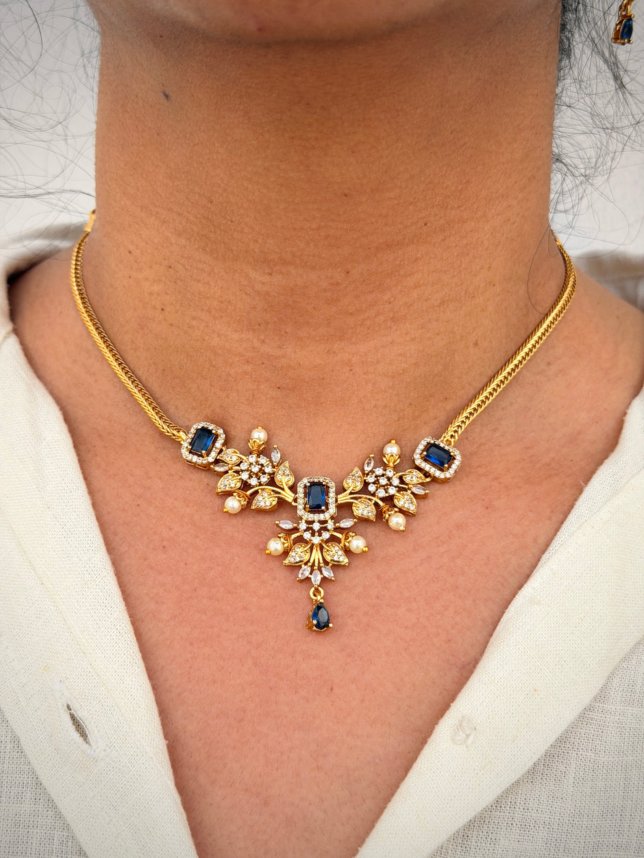 Elegant Luxe Stone Floral Necklace Set