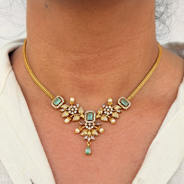 Elegant Luxe Stone Floral Necklace Set