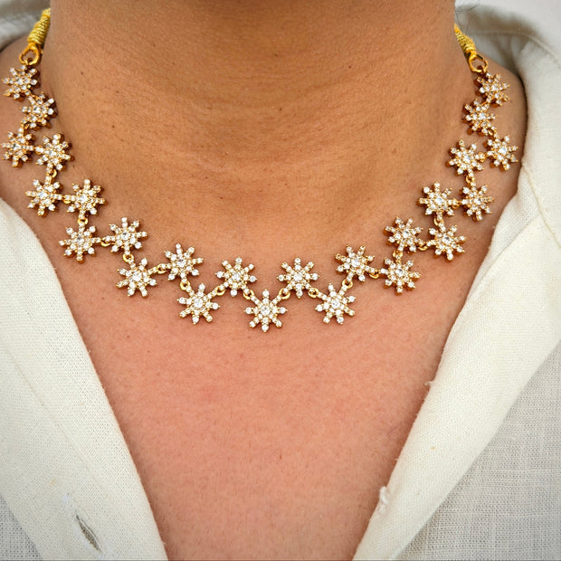 Star Floral Choker Necklace Set