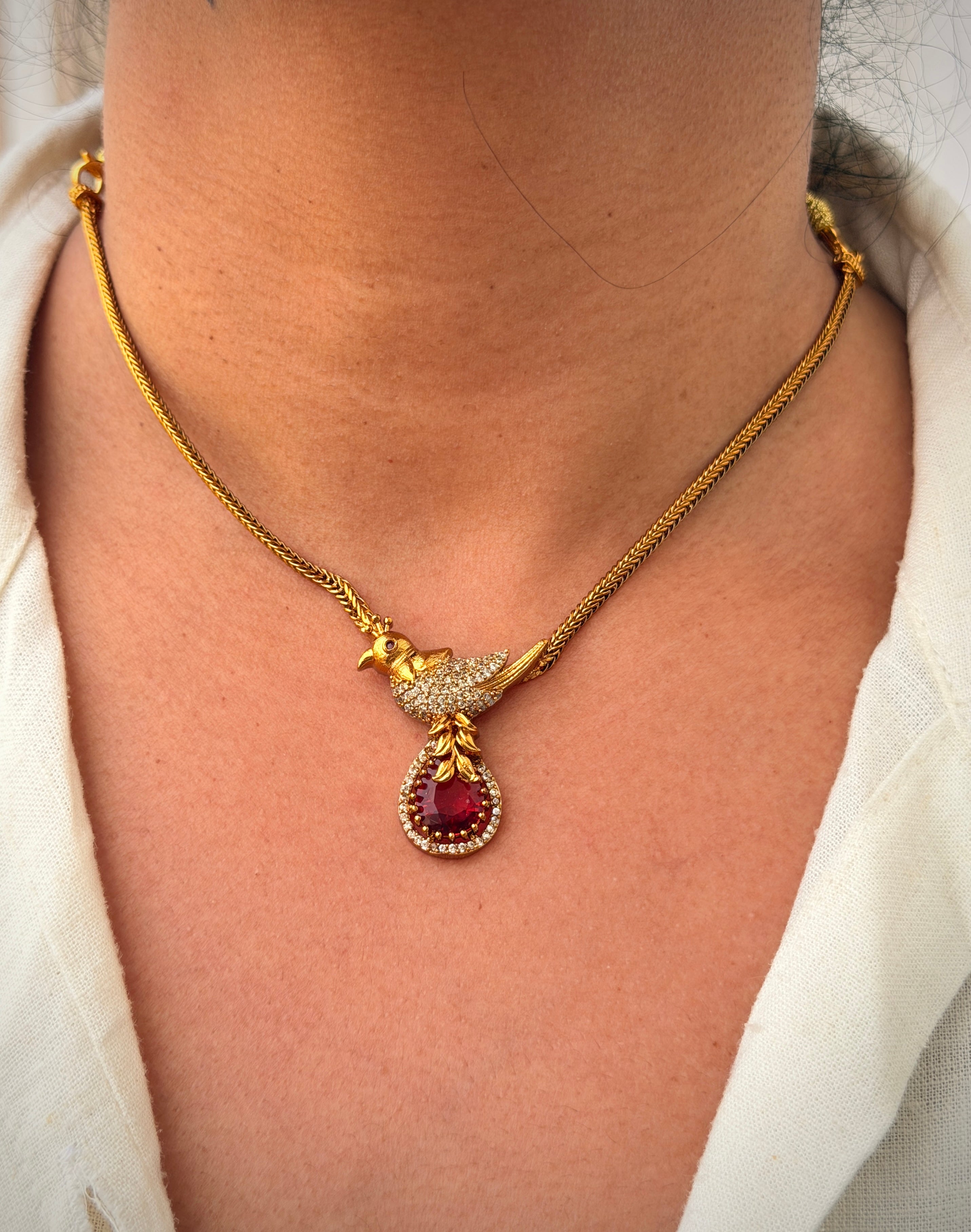 Ruby Bird Motif Necklace Set