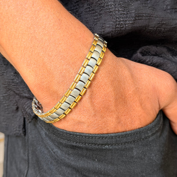 Dual‑Tone Men's Smooth Link Bracelet