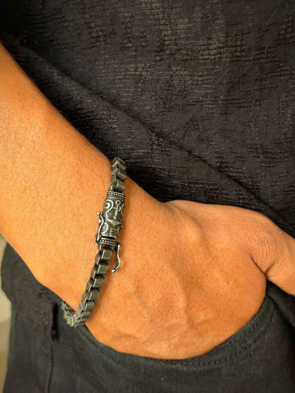 Silver Antique Men's Box Link Bracelet