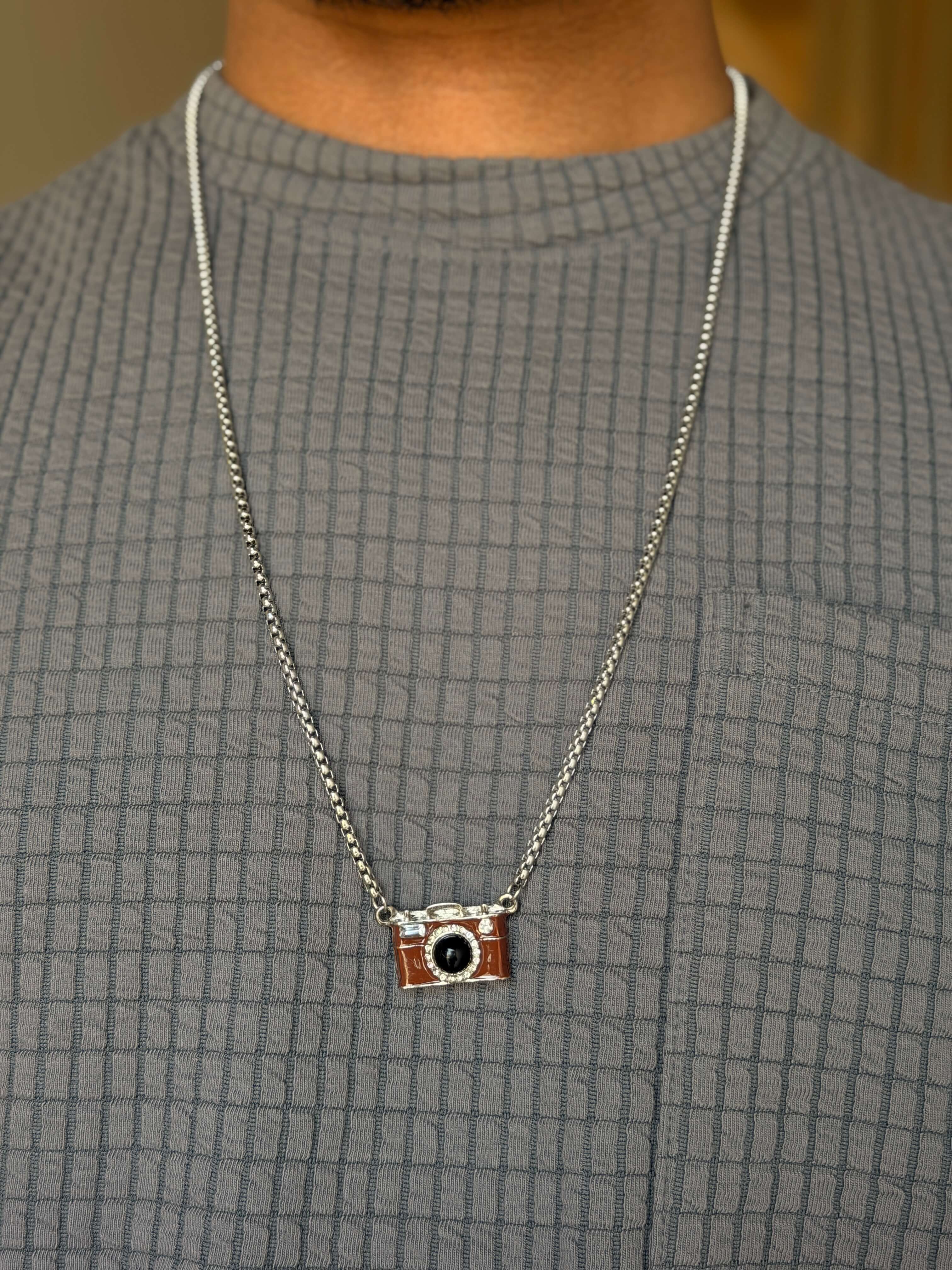Men's Silver Camera Pendant Chain