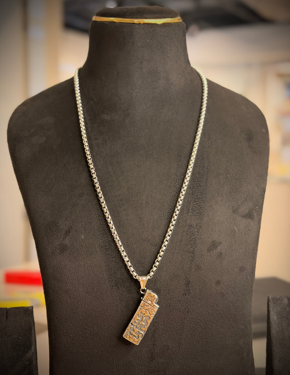 Men's Silver Engraved Bar Pendant Chain