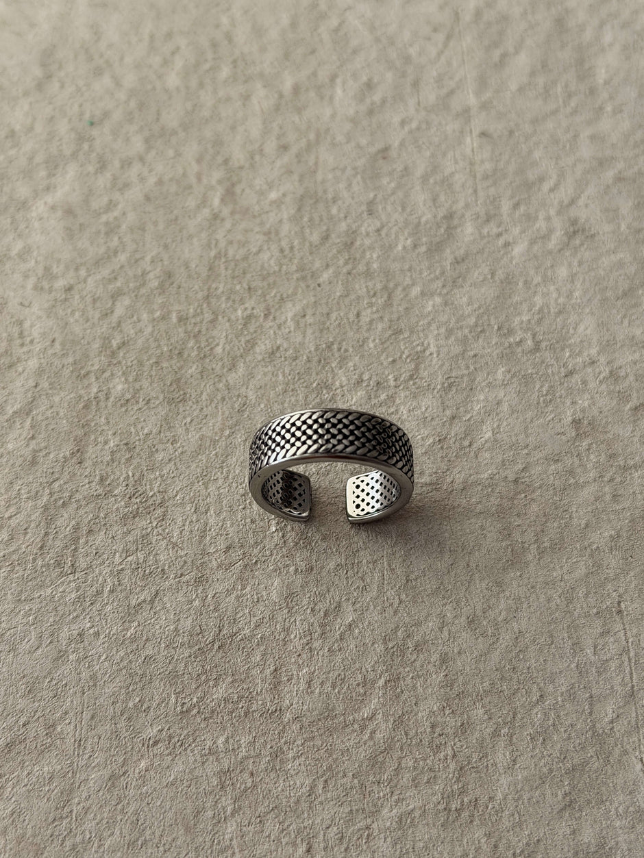 Men's Antique Silver Mesh Band Ring
