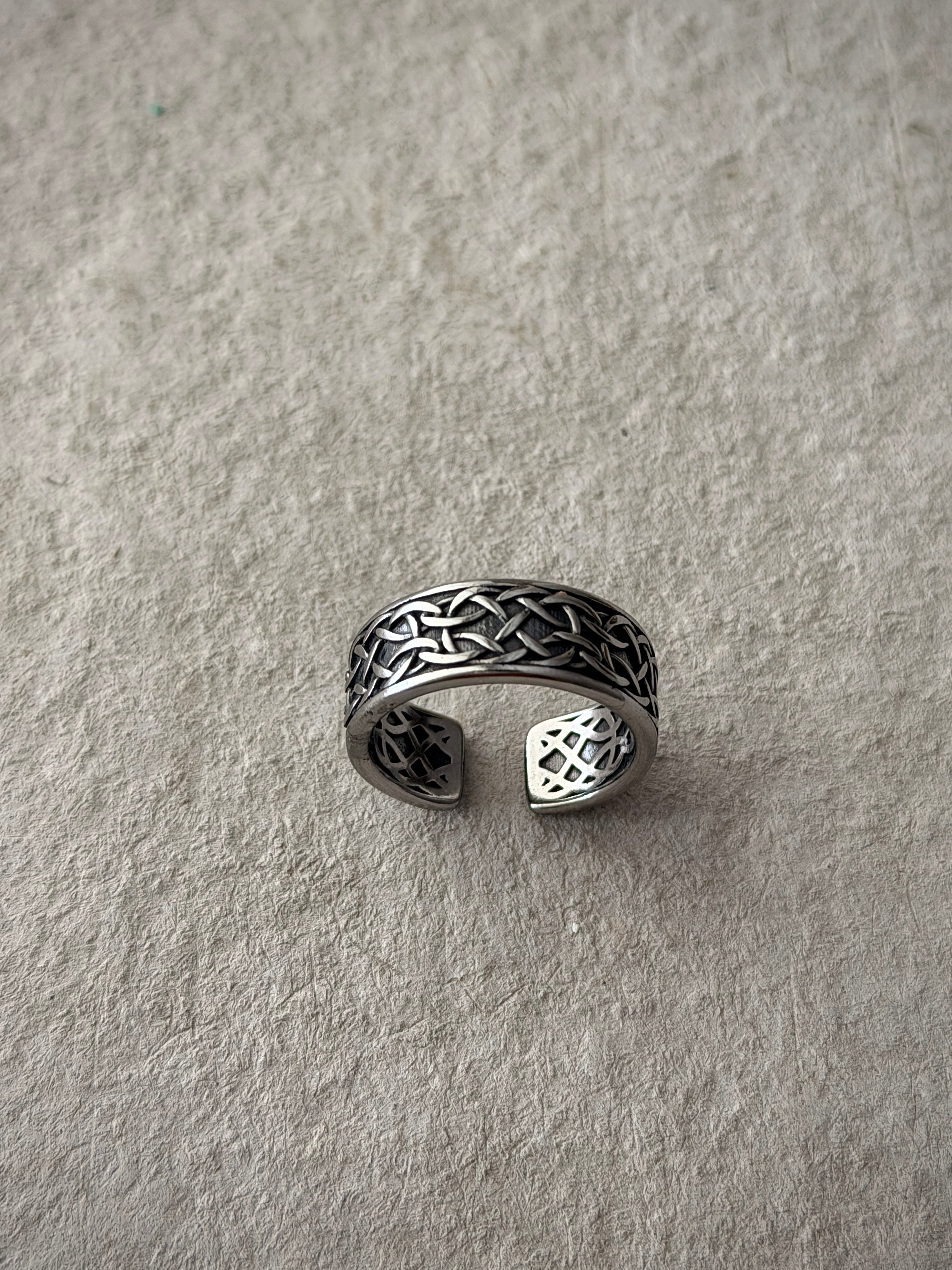 Men's Silver Double‑Line Band Ring