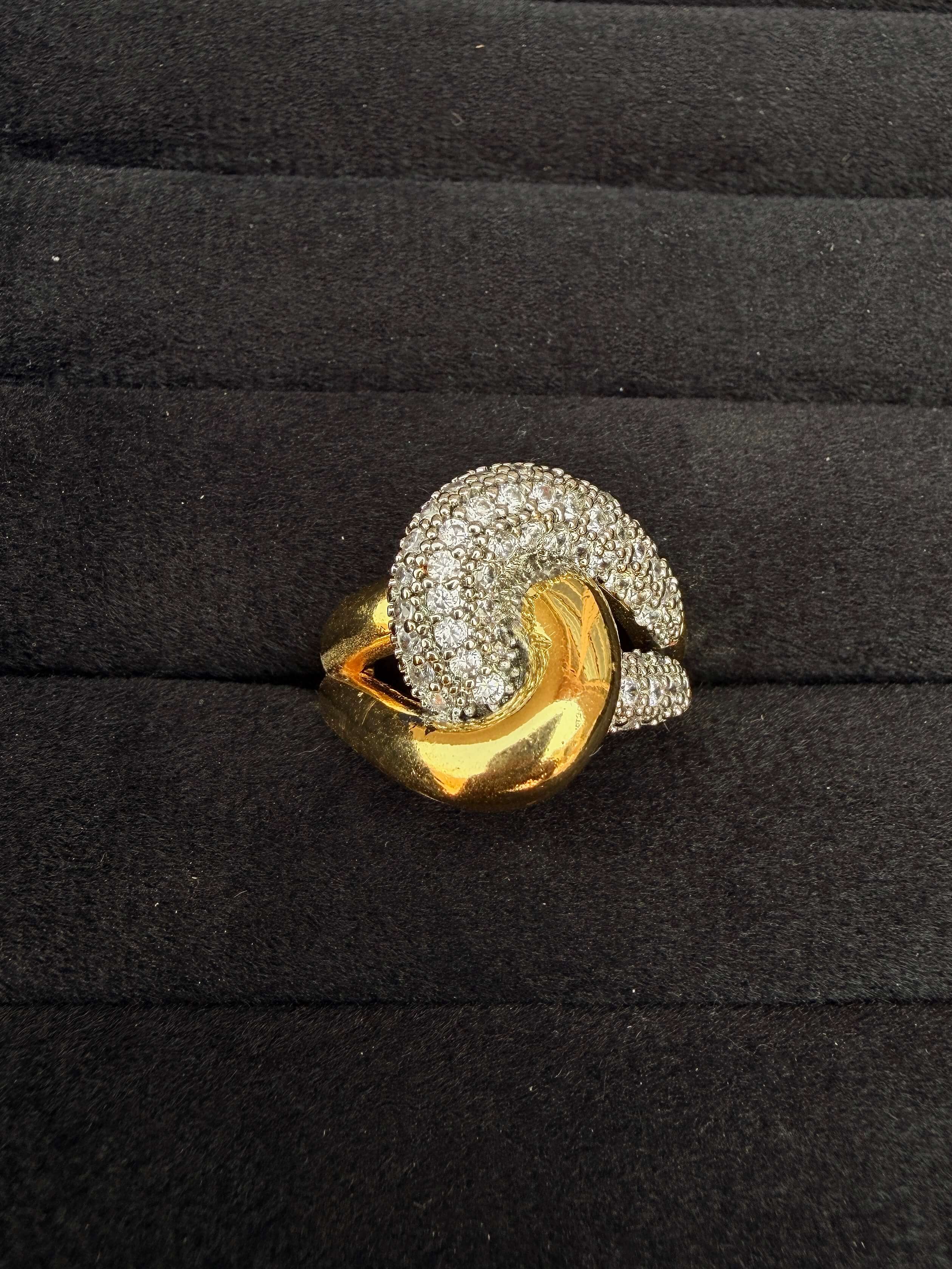 Gold CZ Knot Crystal Ring