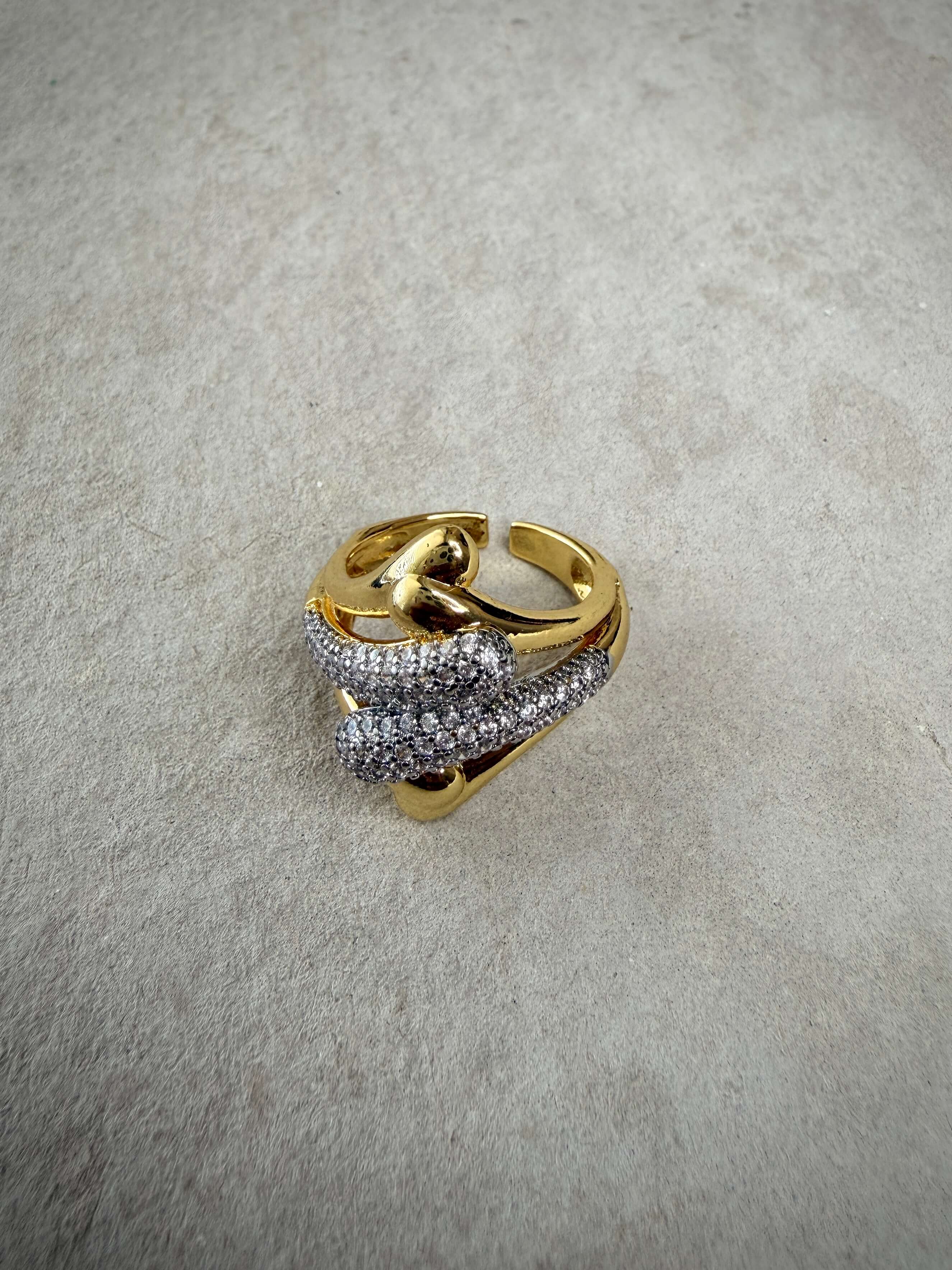 Gold Pave Swirl Fashion Ring