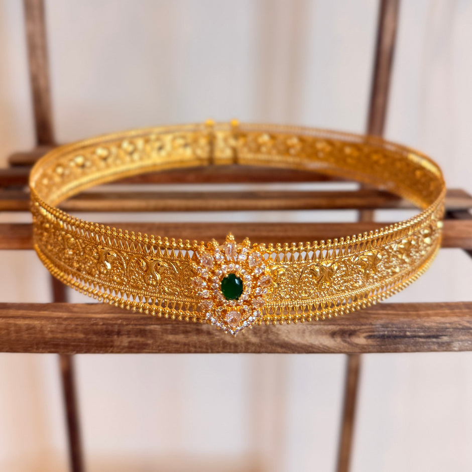 Antique Green Stone Adjustable Kid's Waist Belt / Vaddanam