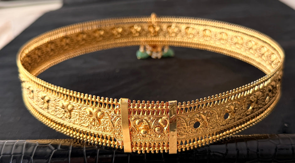 Detachable Lakshmi Pendant Kid's Waist Belt / Vaddanam