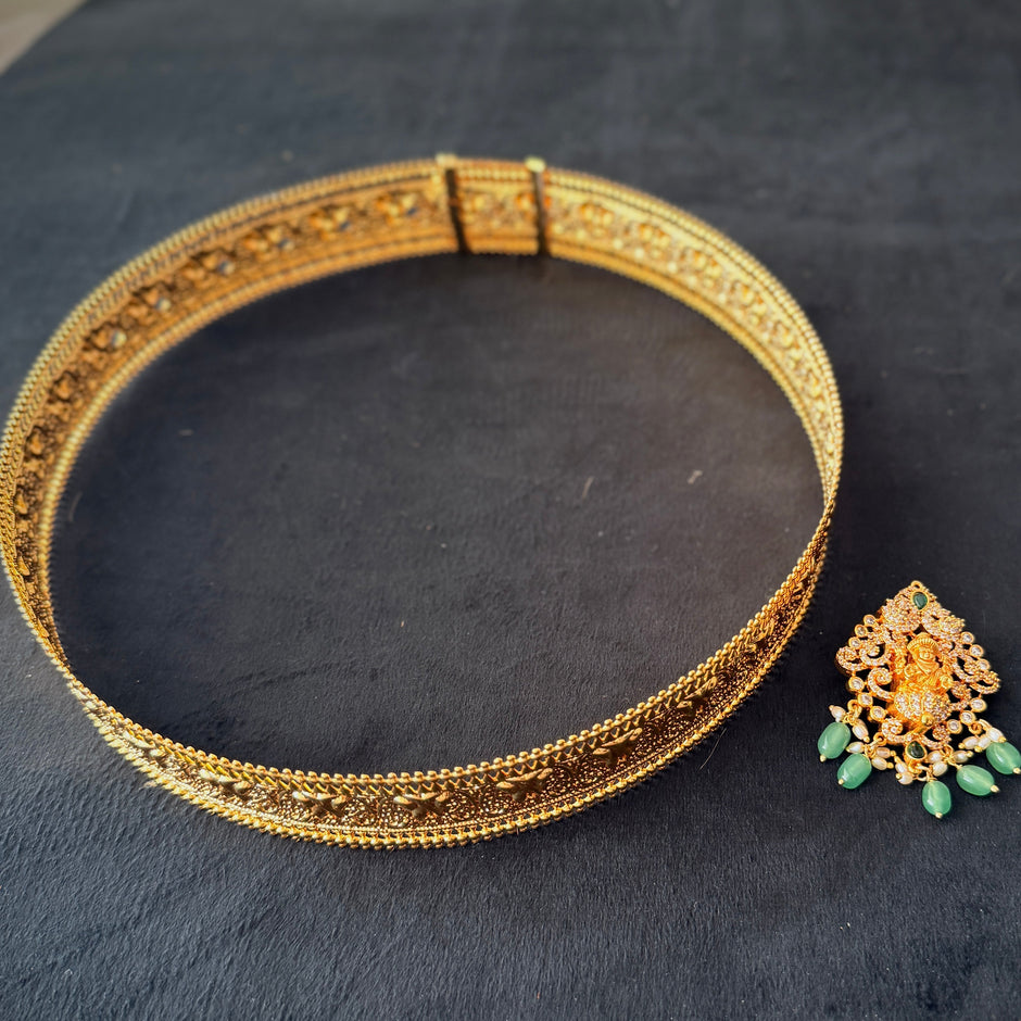 Detachable Lakshmi Pendant Kid's Waist Belt / Vaddanam