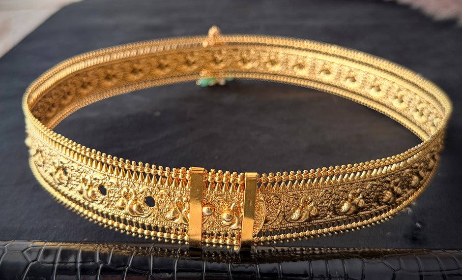 Victorian Gold Kid's Waist Belt / Vaddanam