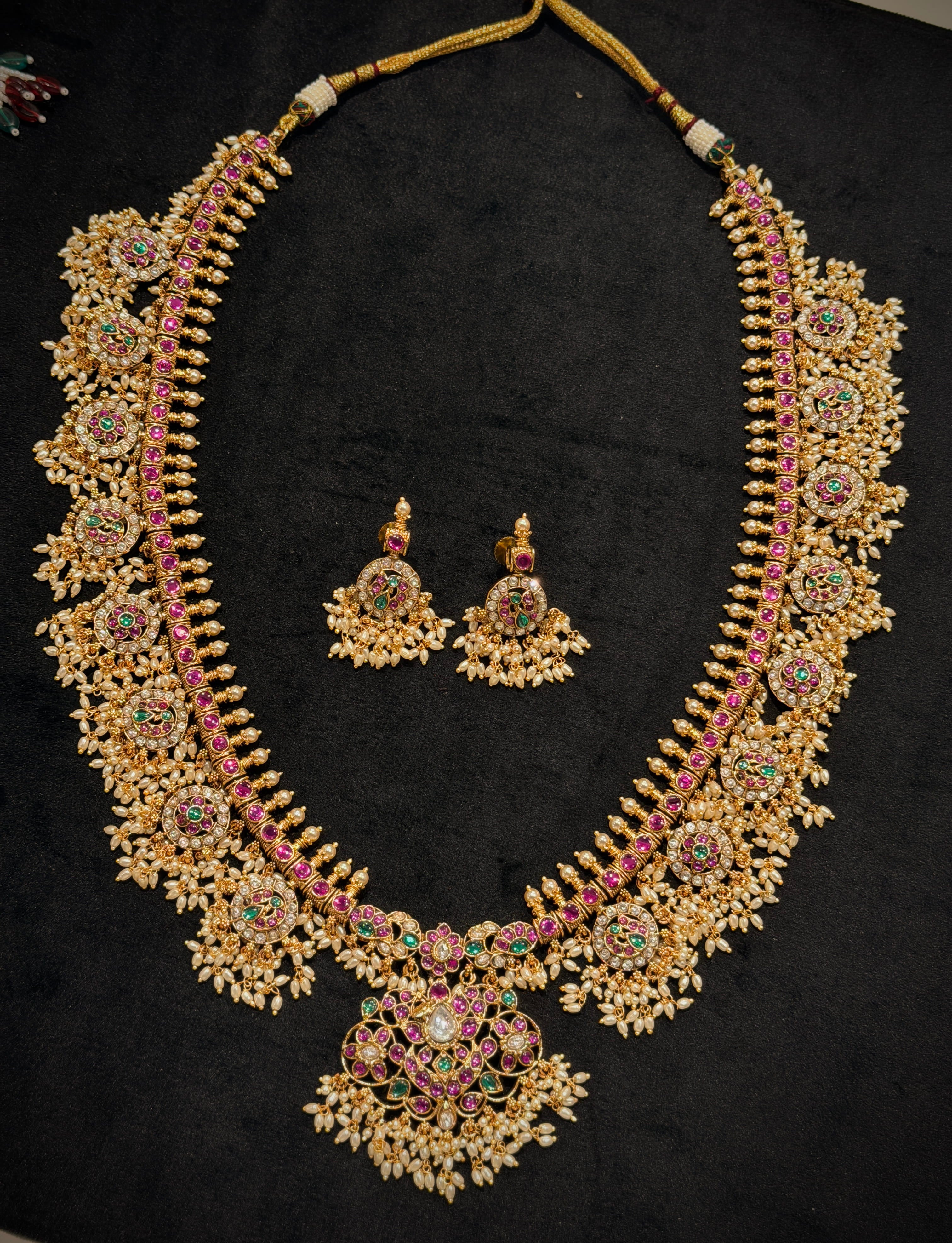 Guttapusalu Grand Long Necklace Set
