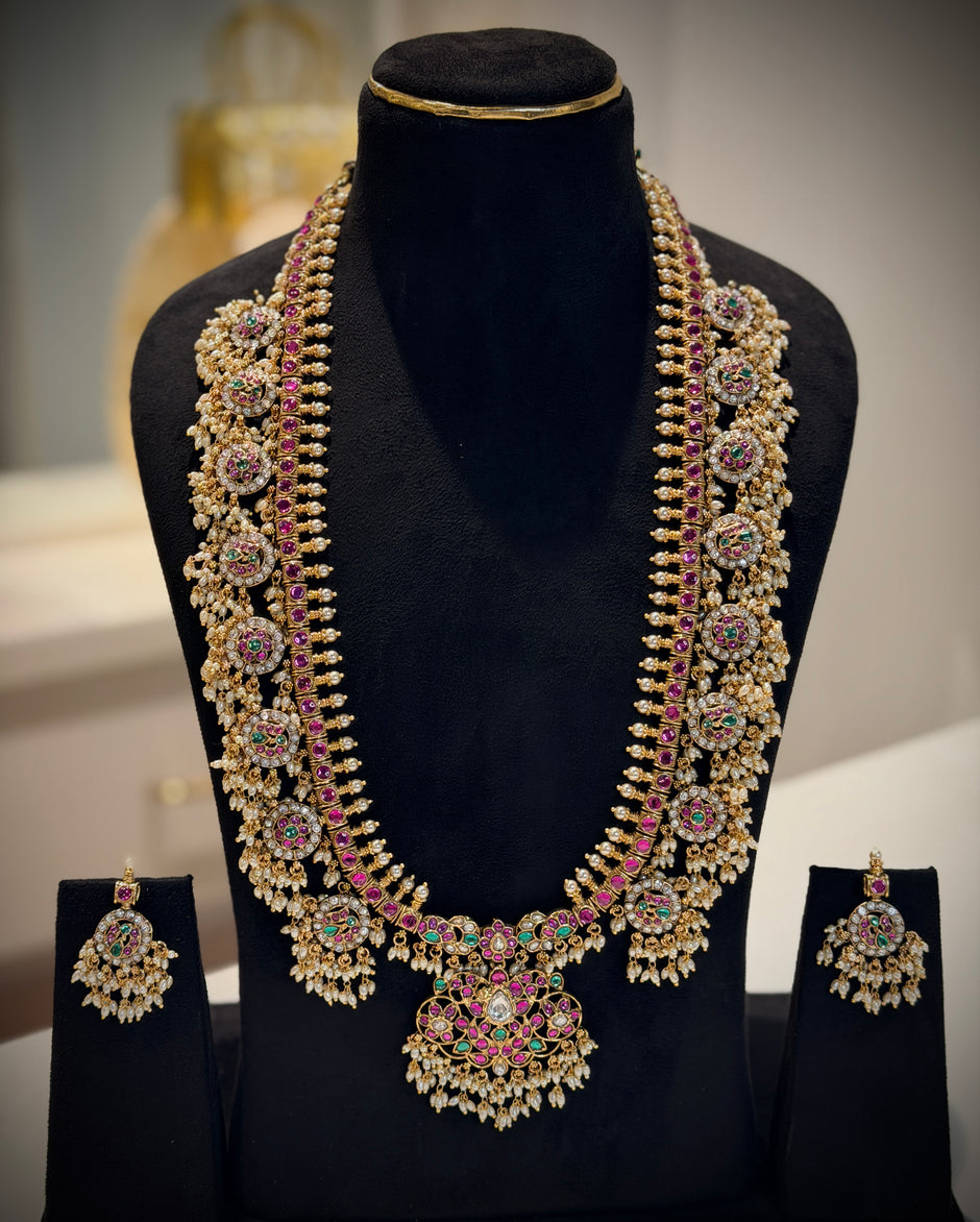 Guttapusalu Grand Long Necklace Set