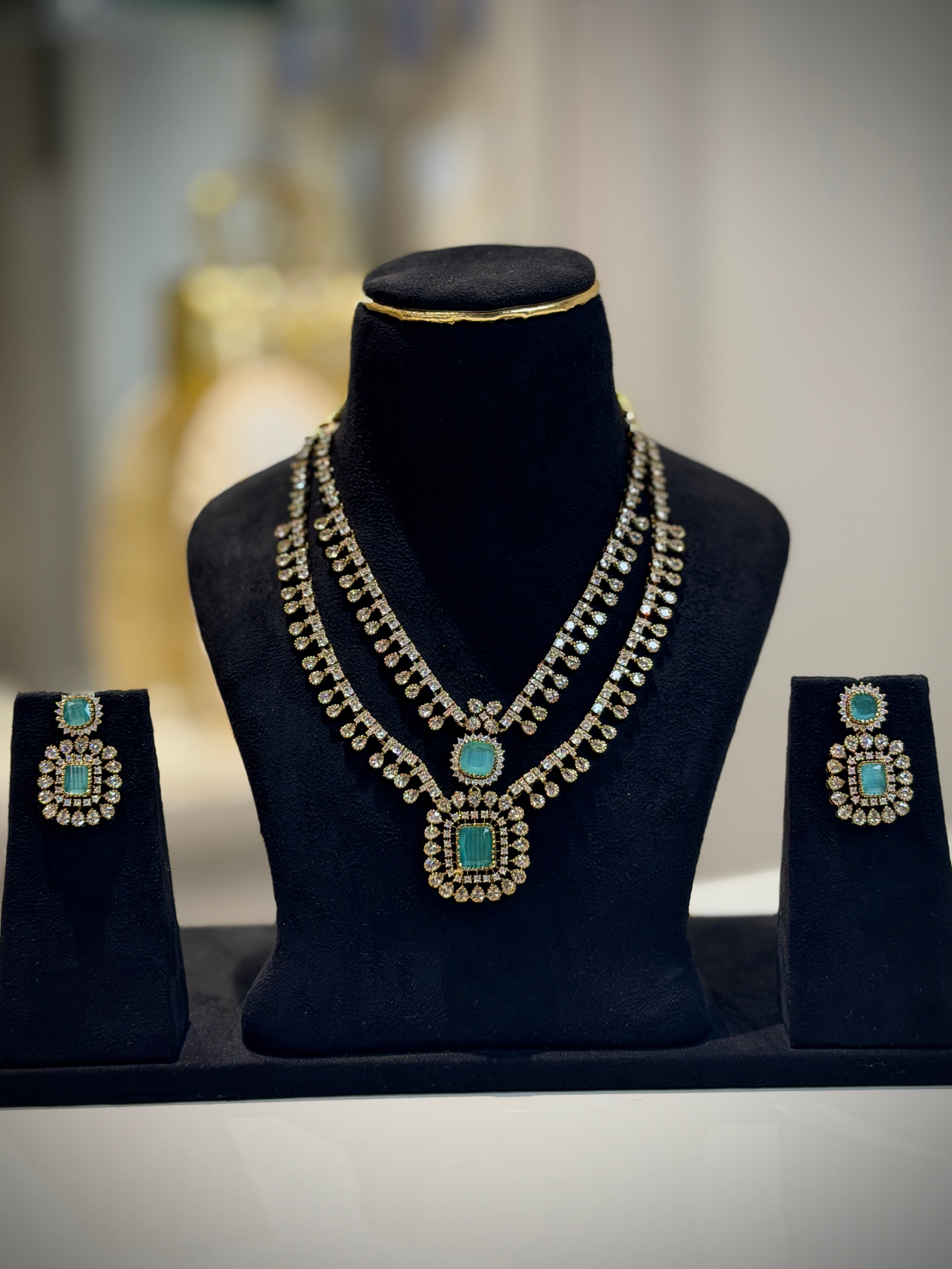 Double-Layer AD Stone Necklace Set