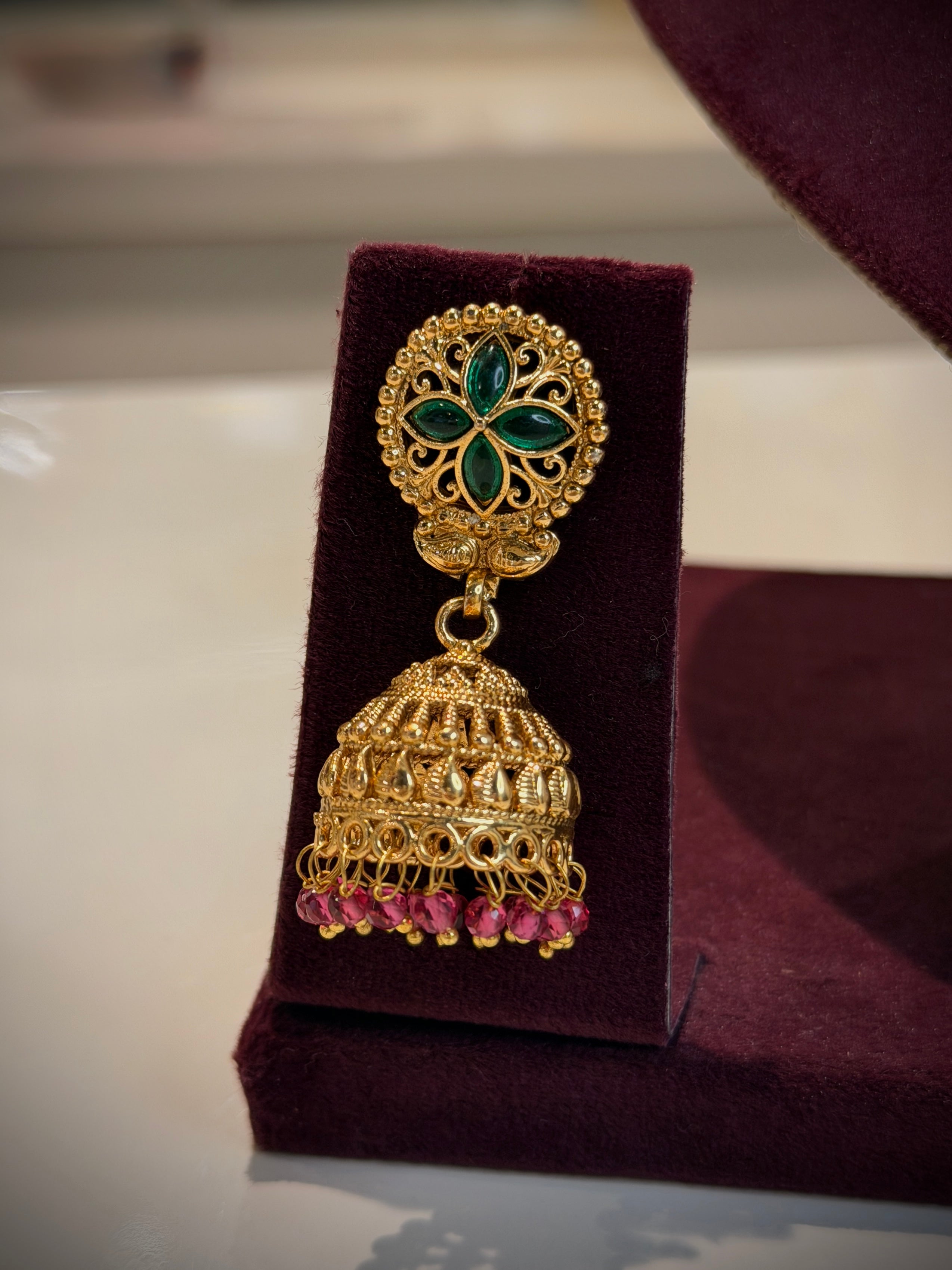 Pachi Kundan Netted Choker Necklace Set (with Maag Tikka)