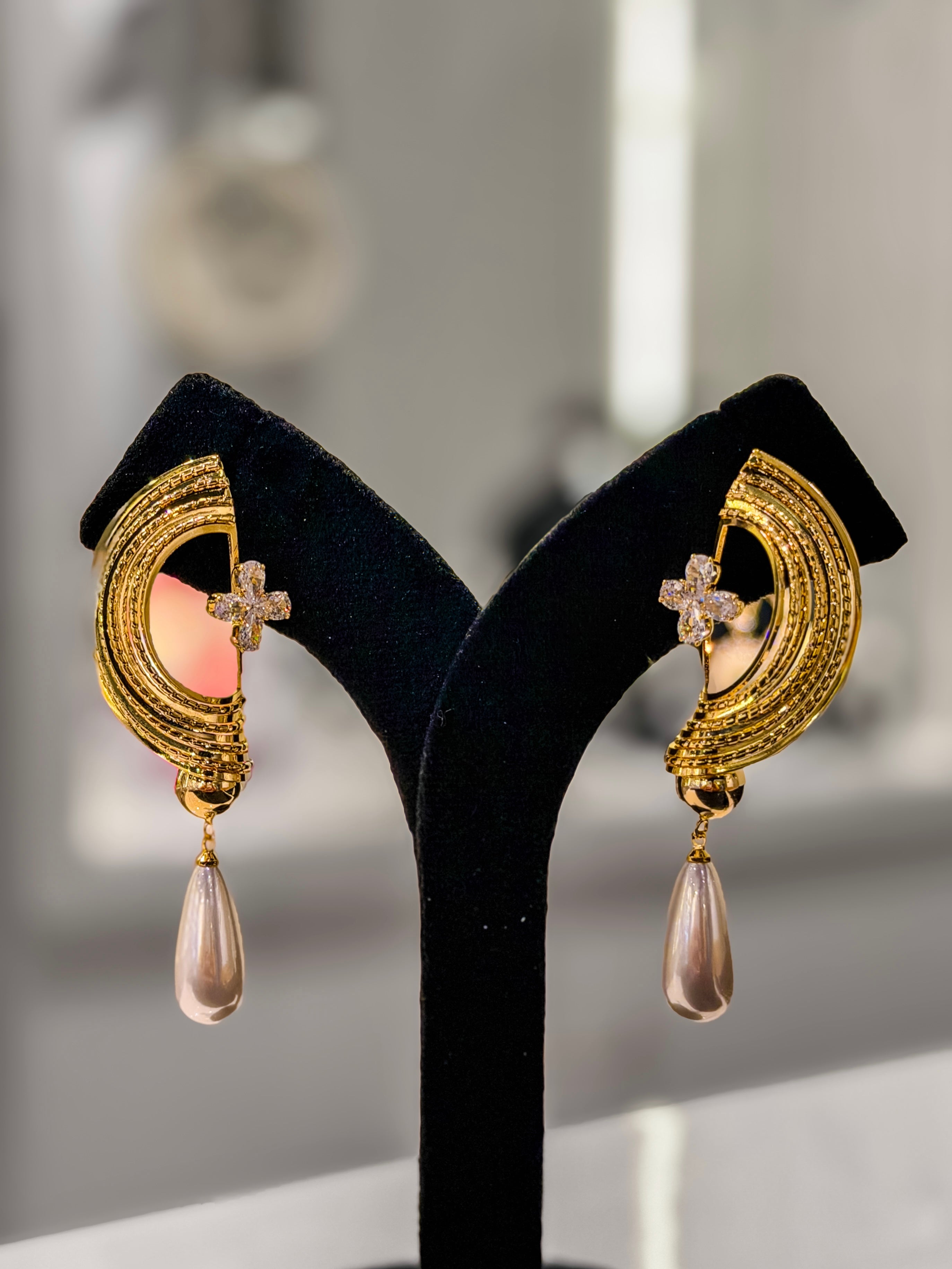 Gold Arc Pearl Drop Dangler Earrings Set