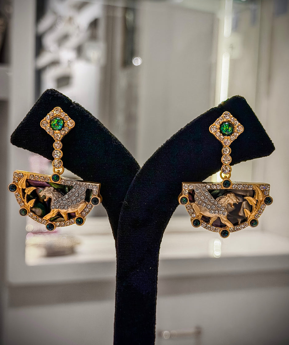 Gold Royal Lioness Dangle Earrings Set